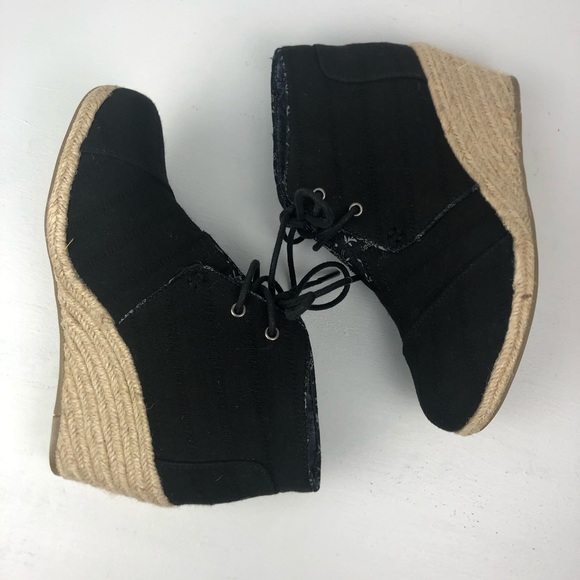 TOMS Desert Wedge Textured Black Linen - Size  6 - Picture 6 of 11